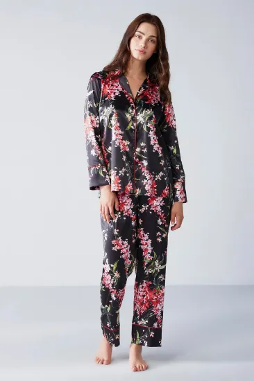 Penye Mood 2040 Satin Pajamas Set resmi