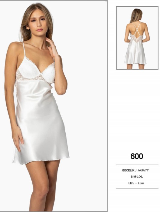 Pierre Cardin 600-2 Gecelik resmi