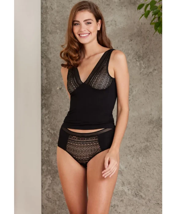 Pierre Cardin 320 Kaşkorse Takım resmi