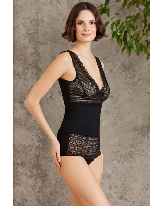 Pierre Cardin 335 Kaşkorse Takım resmi