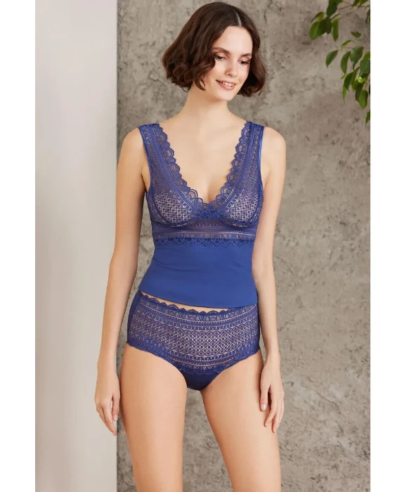 Pierre Cardin 335-4 Kaşkorse Takım resmi