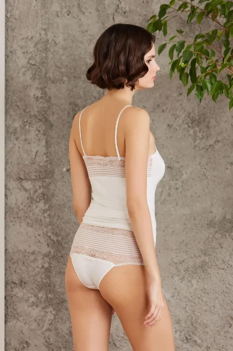 Pierre Cardin 385-5 Kaşkorse Takım resmi