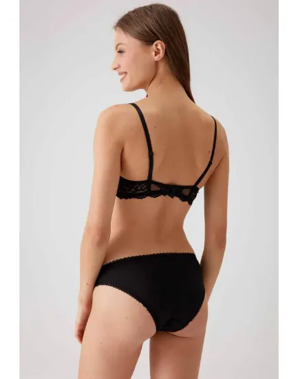صورة مجموعة حمالة صدر غير قابلة للرفع Pierre Cardin 4560