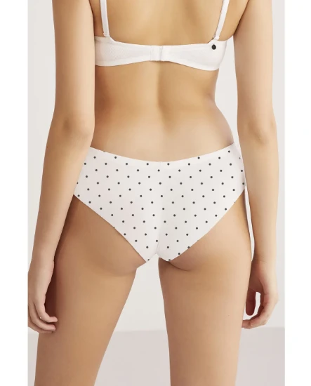 صورة الملابس الداخلية Kom Polka