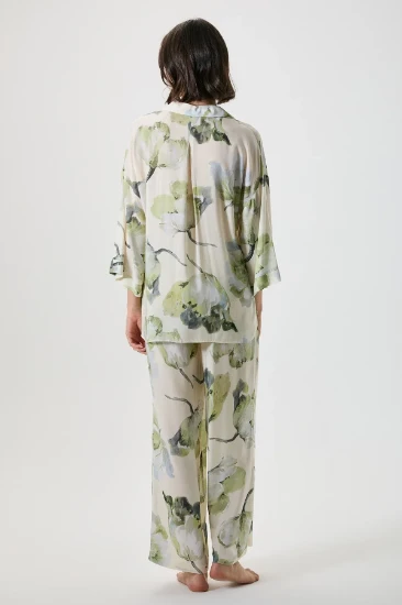Catherine's 20238 Düğmeli Pijama Takımı resmi