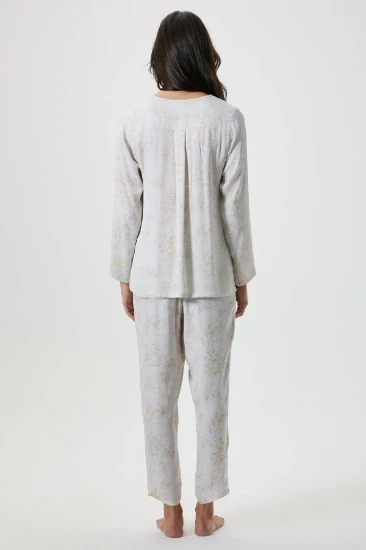 Catherine's 20233 Düğmeli Pijama Takımı resmi