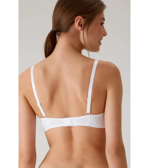 صورة حمالة صدر بدون حشوة Pierre Cardin 6110