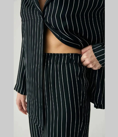 Penye Mood 2054 Saten Dokulu Düğmeli Pijama Takımı - Siyah resmi