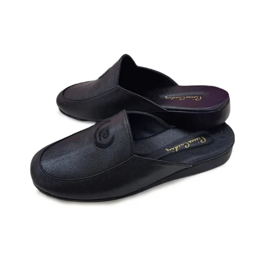 Image de Pantoufles en cuir pour homme Pierre Cardin 289